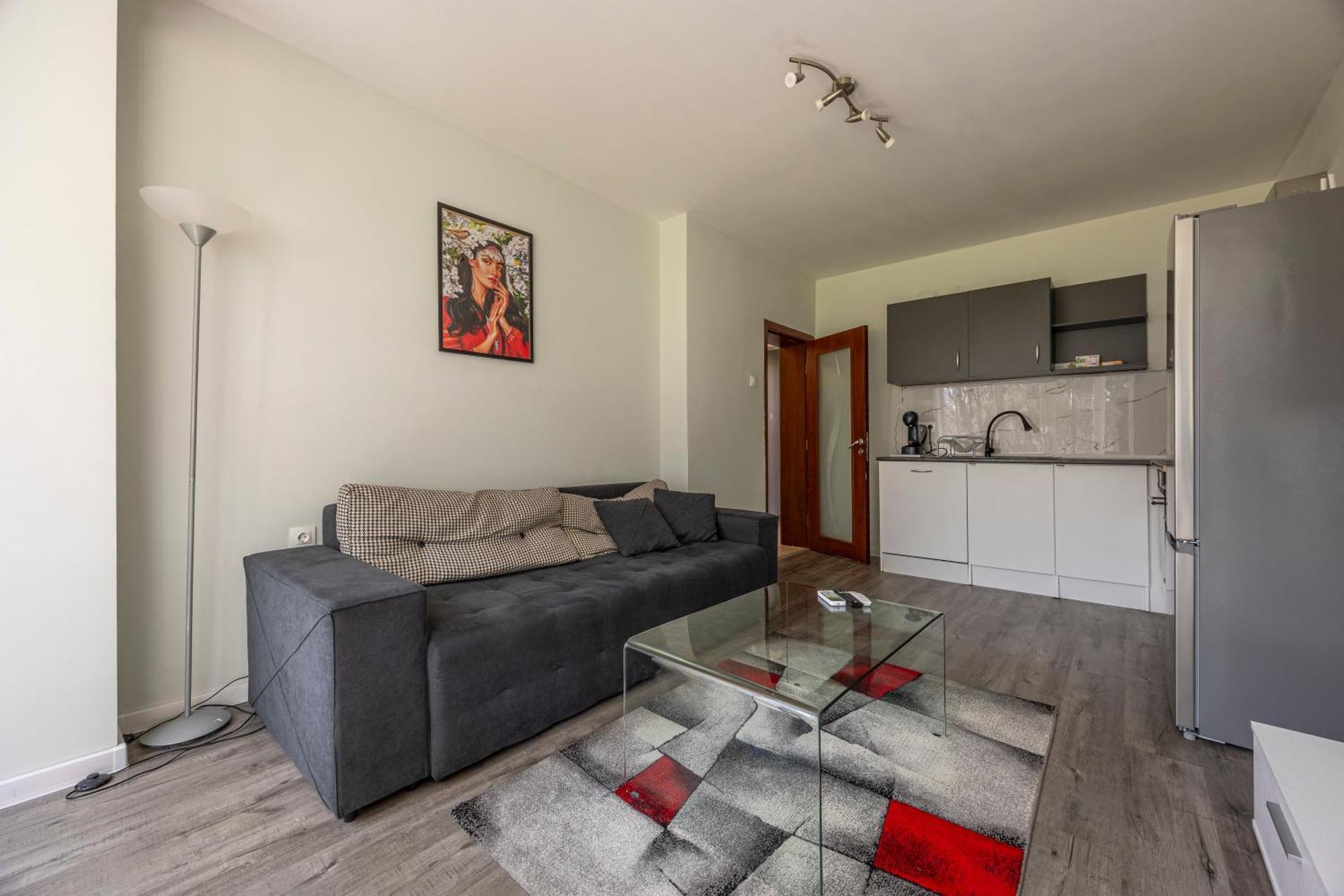 Modern Place 2bdr 1livingroom Апартамент